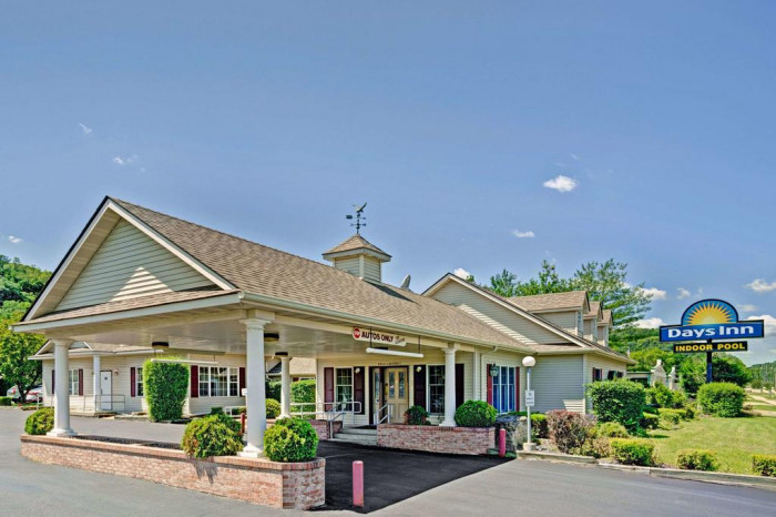 Days Inn Wyndham Franchise Information  2020 Cost  Fees and Facts