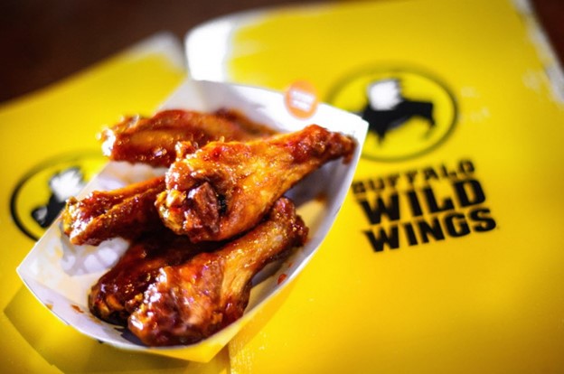 Buffalo Wild Wings Restaurant Review.